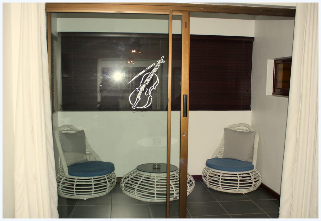 Alante Lodge Amanzimtoti Rum bild