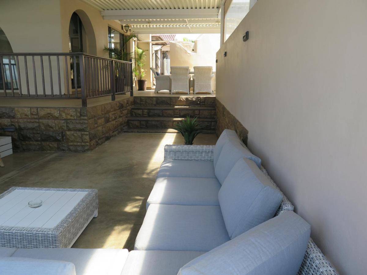 Alante Lodge Amanzimtoti Exteriör bild
